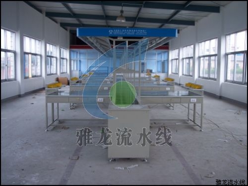 路灯装配流水线